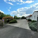 Contact Solana, Mendesfrance ニオール