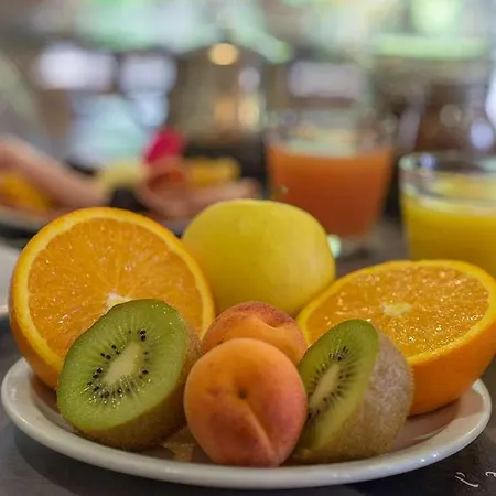 酒店 Contact Solana, Mendesfrance 尼奥尔