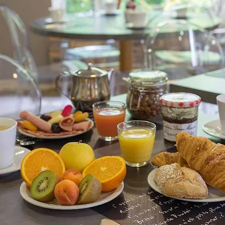 Contact Solana, Mendesfrance 酒店 3*