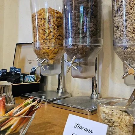 酒店 Contact Solana, Mendesfrance 尼奥尔