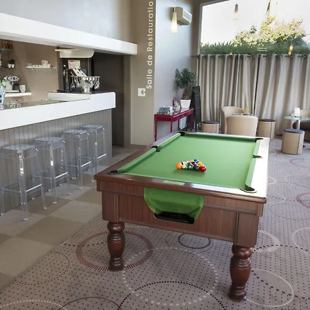 Contact Solana, Mendesfrance Hotel Niort