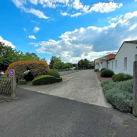 Contact Solana, Mendesfrance Hotel Niort