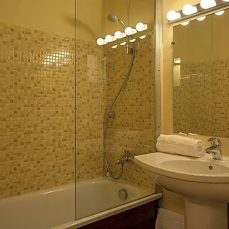 Contact Solana, Mendesfrance Hotel 3*