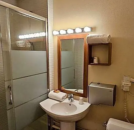 Hotel Contact Solana, Mendesfrance Niort