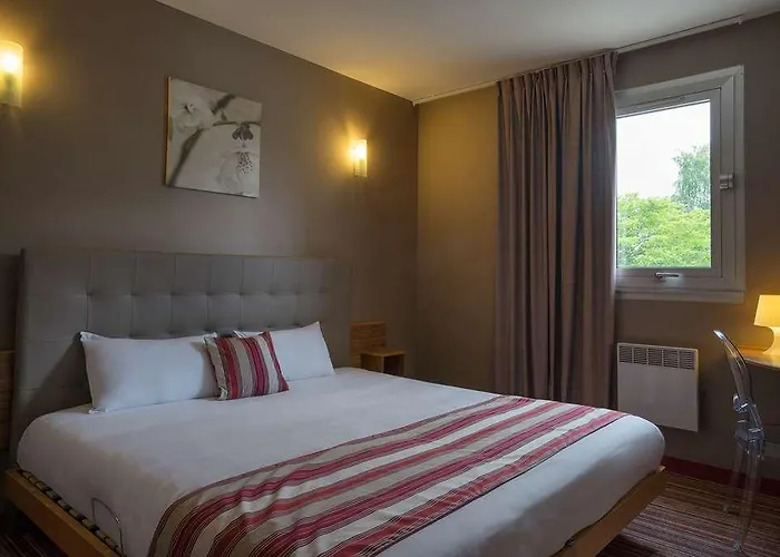 Contact Solana, Mendesfrance