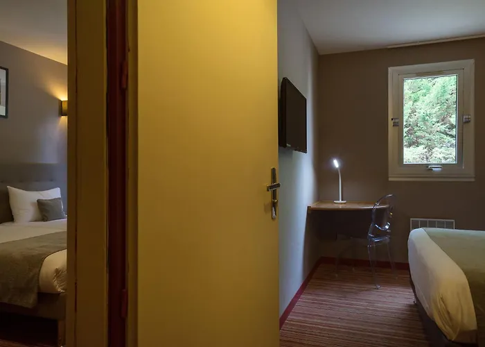 Contact Solana, Mendesfrance 3*