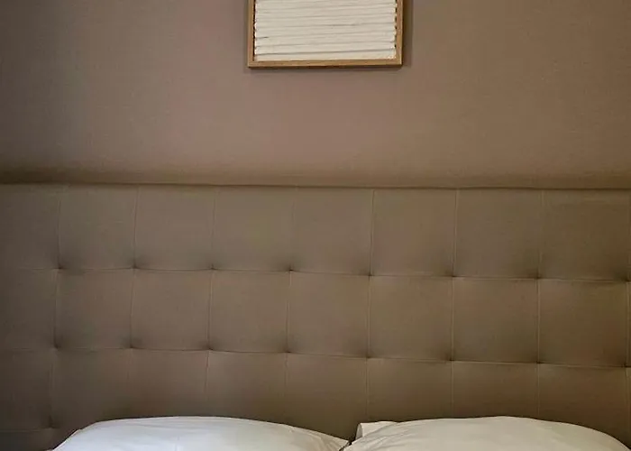 Contact Solana, Mendesfrance