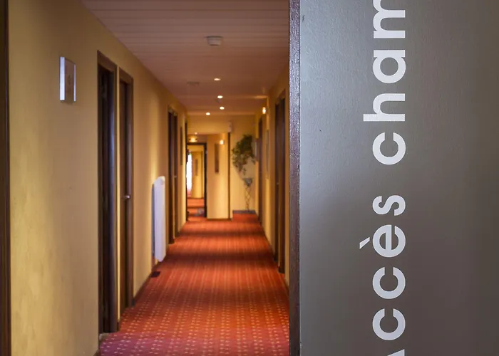 Contact Solana, Mendesfrance 3* Niort