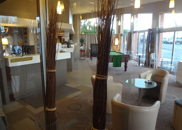 Contact Solana, Mendesfrance Hotel Niort