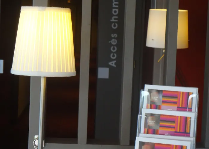 Contact Solana, Mendesfrance 3*