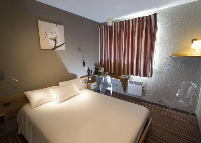 Contact Solana, Mendesfrance Hotel Niort
