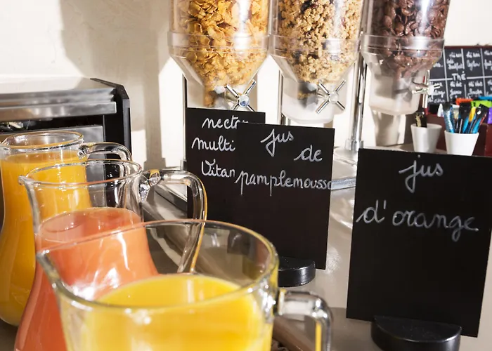 Contact Solana, Mendesfrance 3*