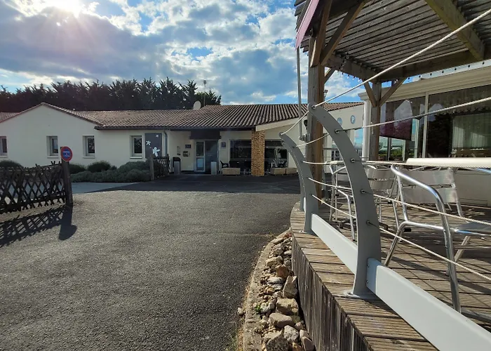 Contact Solana, Mendesfrance 3*