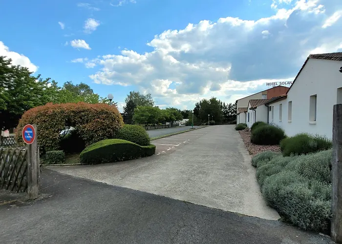 Contact Solana, Mendesfrance Niort